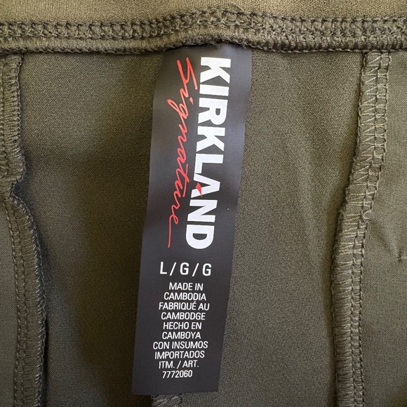 Kirkland Signature Ladies' Pull-On Ankle Pants, Side Zip Pockets Green Large NWT - Picture 8 of 15